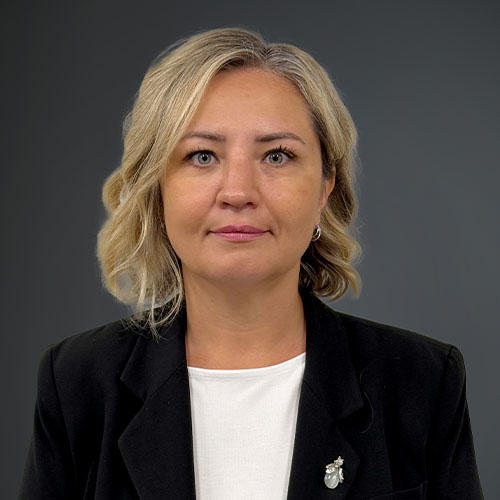 CMB Website - IrinaJakubowski Amy Seeman